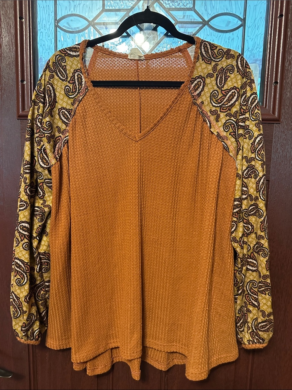 Peach Love California Rust Waffle-Knit Top with Paisley Raglan Sleeves